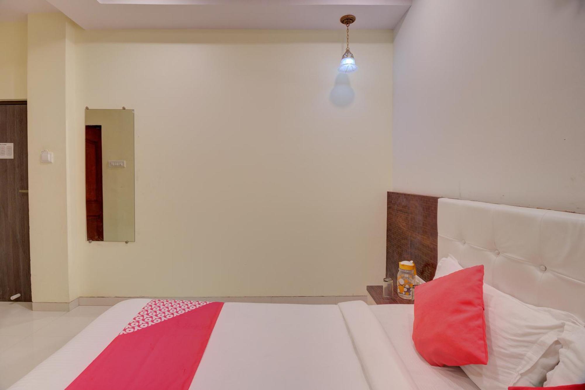 Hotel O Royal Orbit 孟买 外观 照片