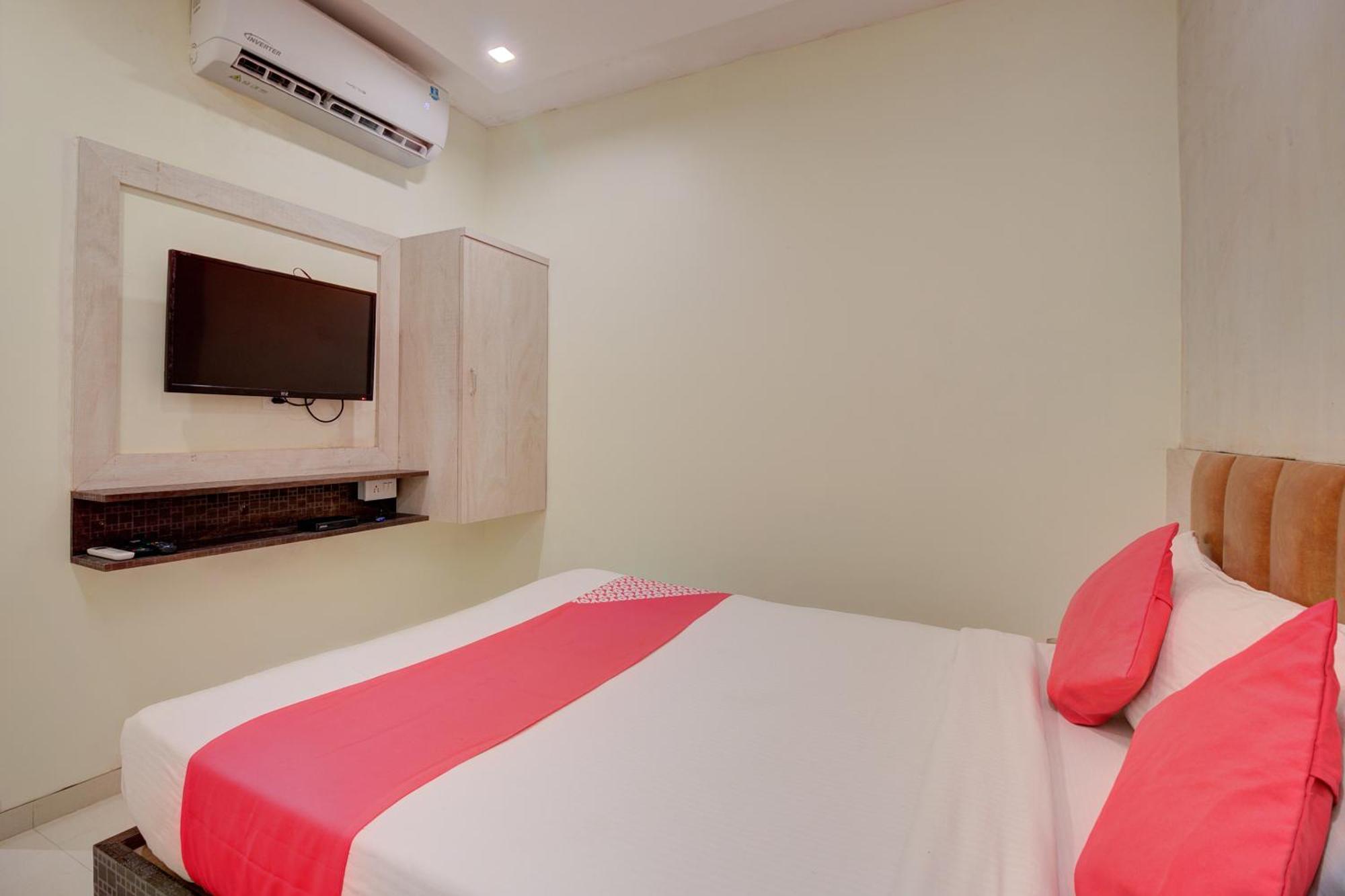Hotel O Royal Orbit 孟买 外观 照片
