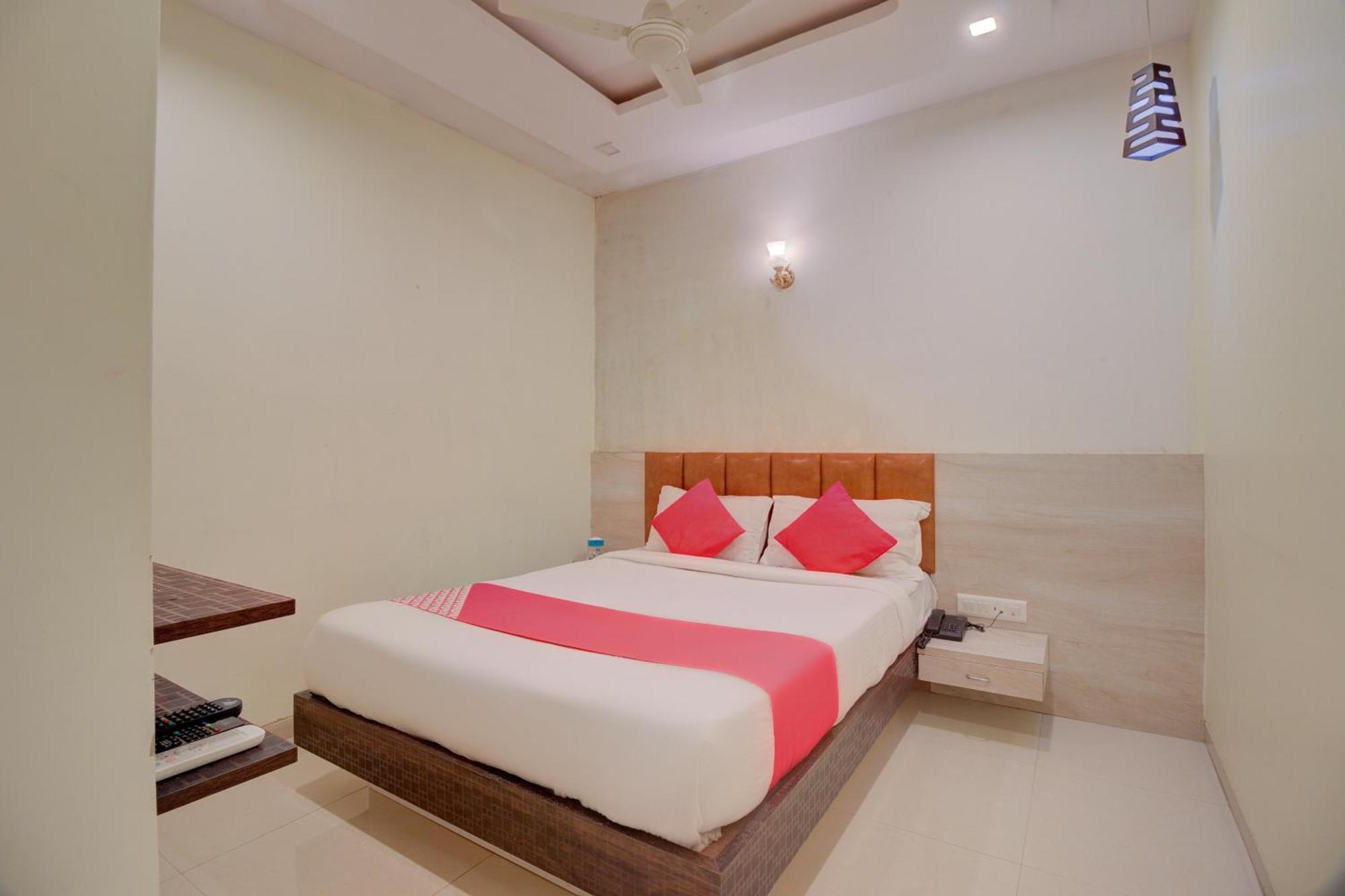 Hotel O Royal Orbit 孟买 外观 照片