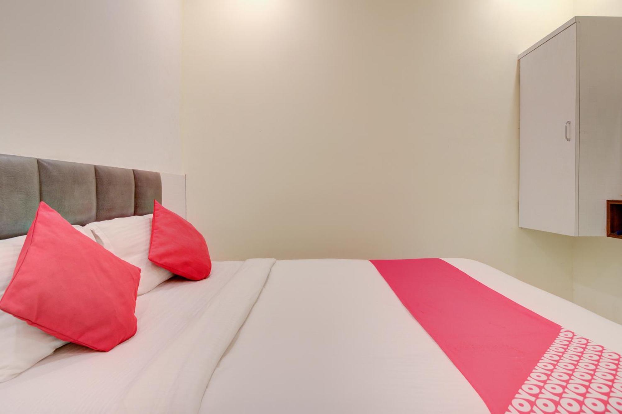 Hotel O Royal Orbit 孟买 外观 照片