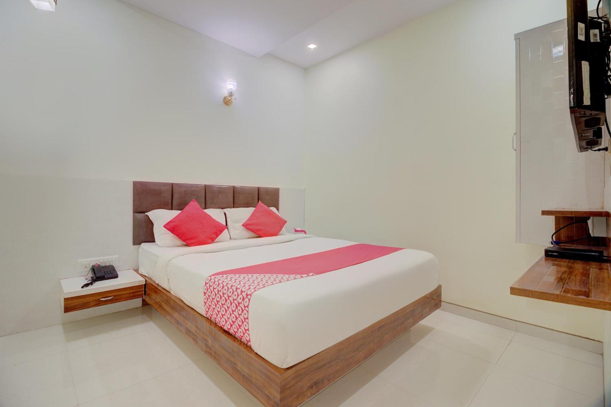 Hotel O Royal Orbit 孟买 外观 照片