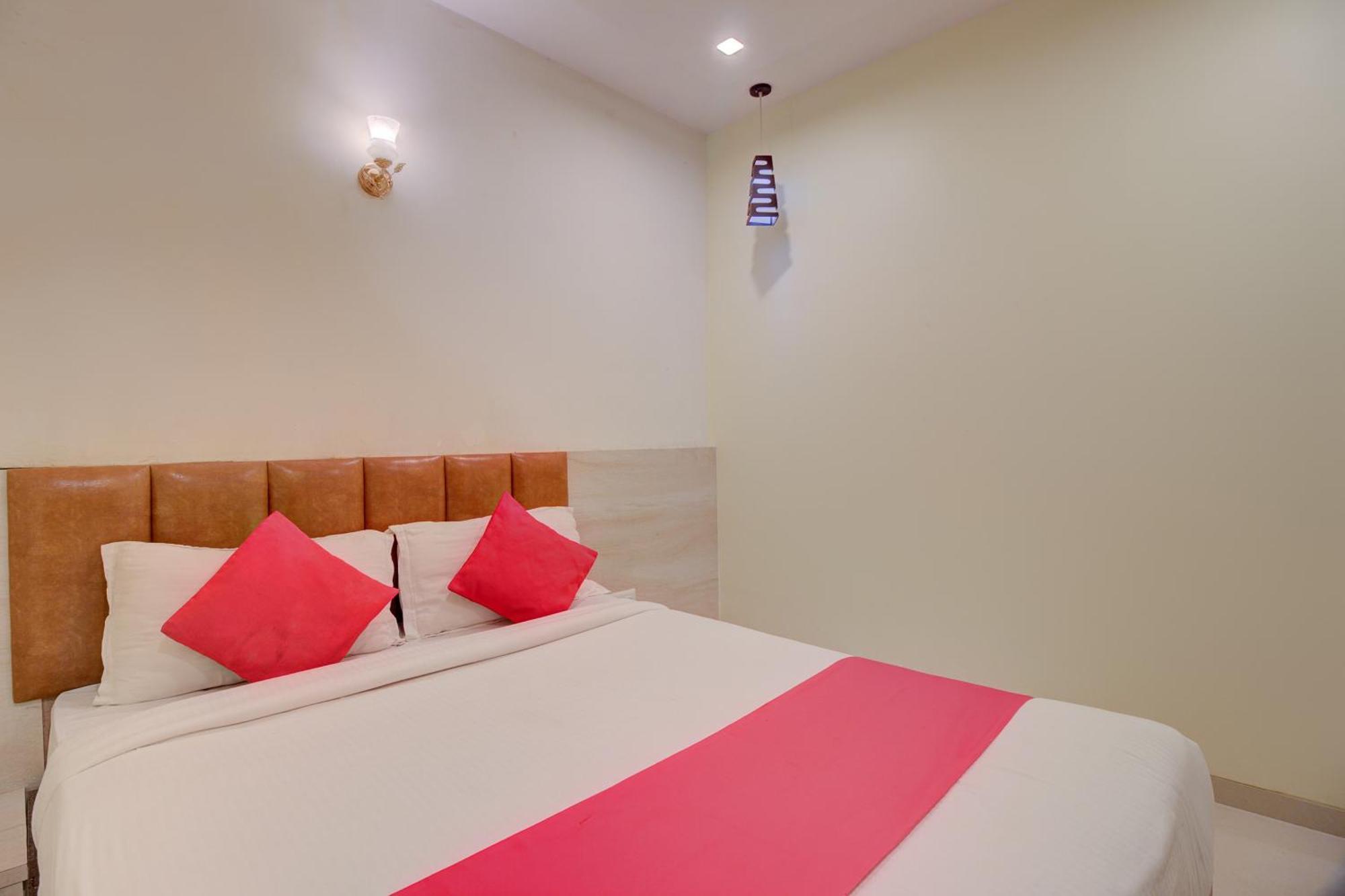 Hotel O Royal Orbit 孟买 外观 照片
